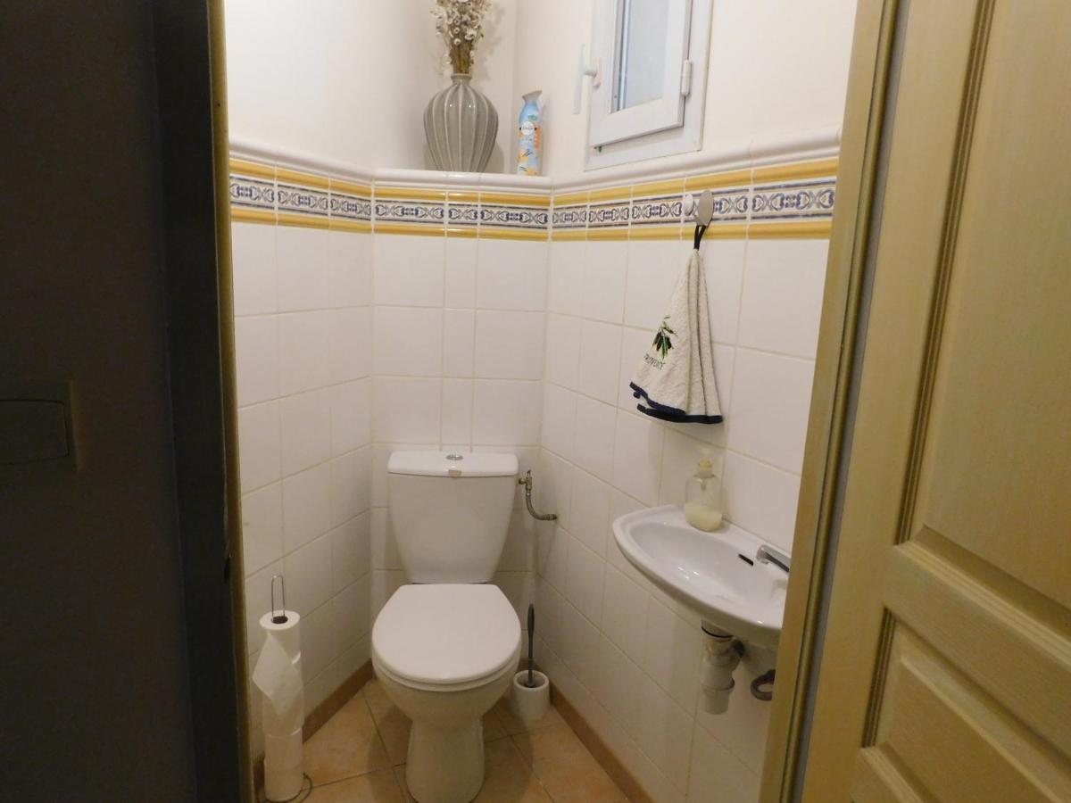 Chez Marie Bed & Breakfast Regusse Luaran gambar