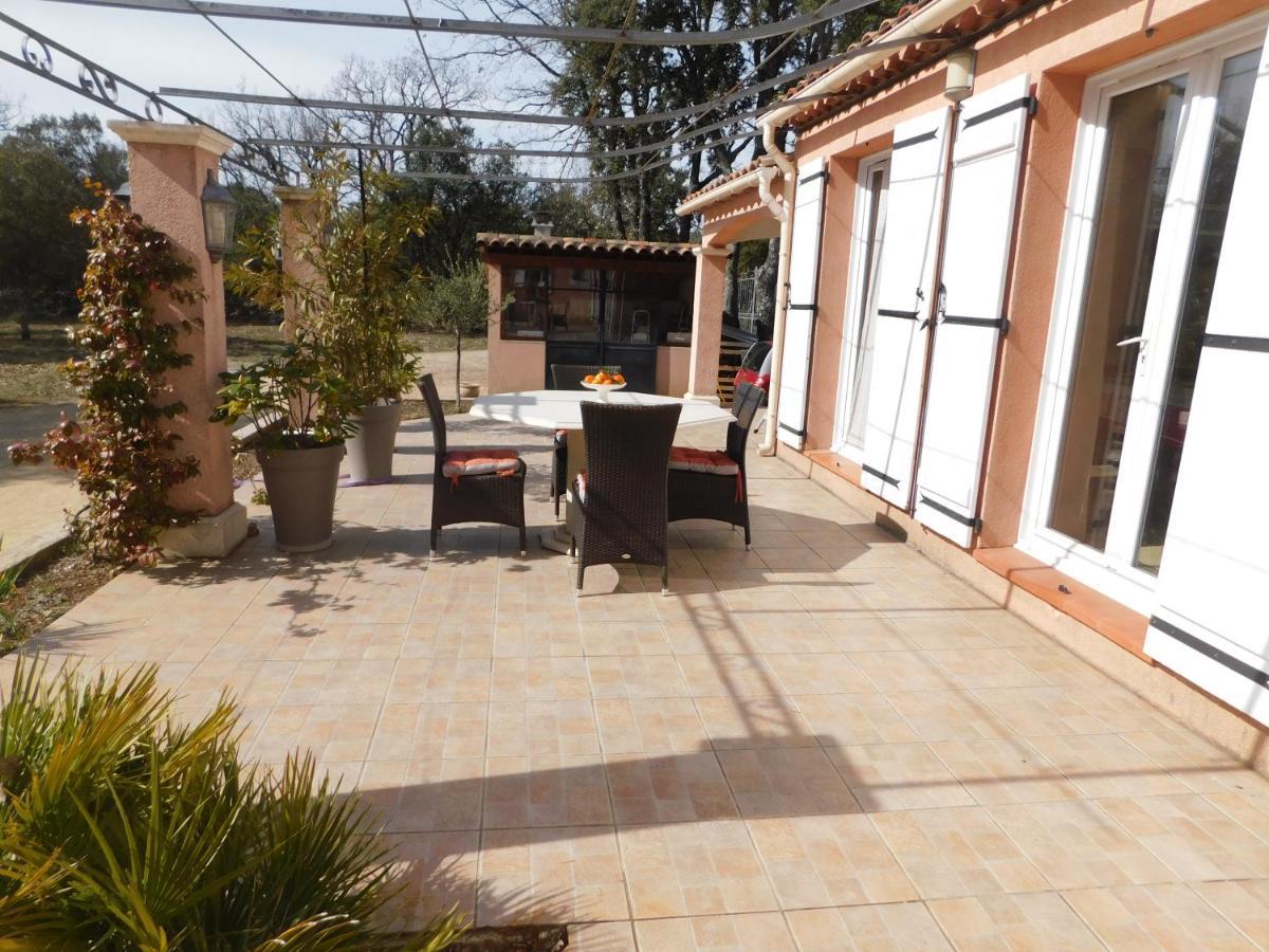 Chez Marie Bed & Breakfast Regusse Luaran gambar